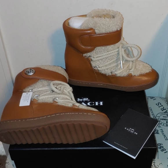 NWT COACH Monroe Shearling wedge bootie - Picture 6 of 8